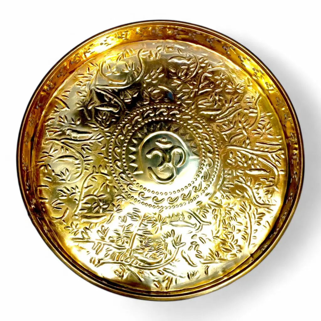 Brass Chalon - 14 Inch Approx (Diameter) - Fancy Brass Boron Dala - Brass Tokri - Brass Keeper Tray - Crafts Create Brass Circular Tray, Brass Tray, Brass Dala, Chalon, Brass Sieve - Image 2