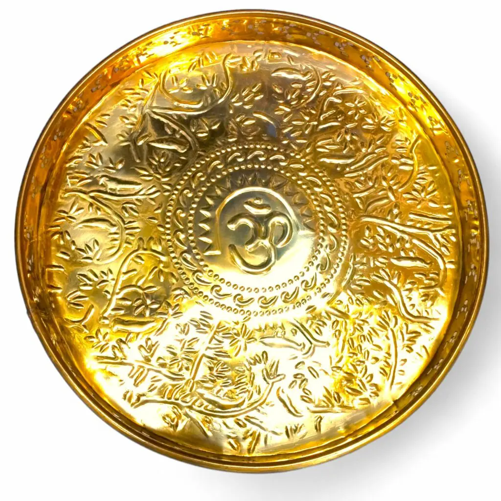 Brass Chalon - 14 Inch Approx (Diameter) - Fancy Brass Boron Dala - Brass Tokri - Brass Keeper Tray - Crafts Create Brass Circular Tray, Brass Tray, Brass Dala, Chalon, Brass Sieve