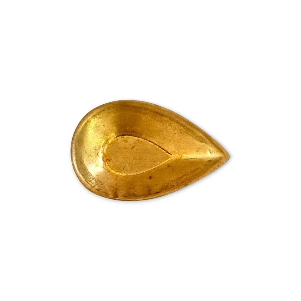 Pure Brass Diya - Aarti Diya 8 Inch - Image 3