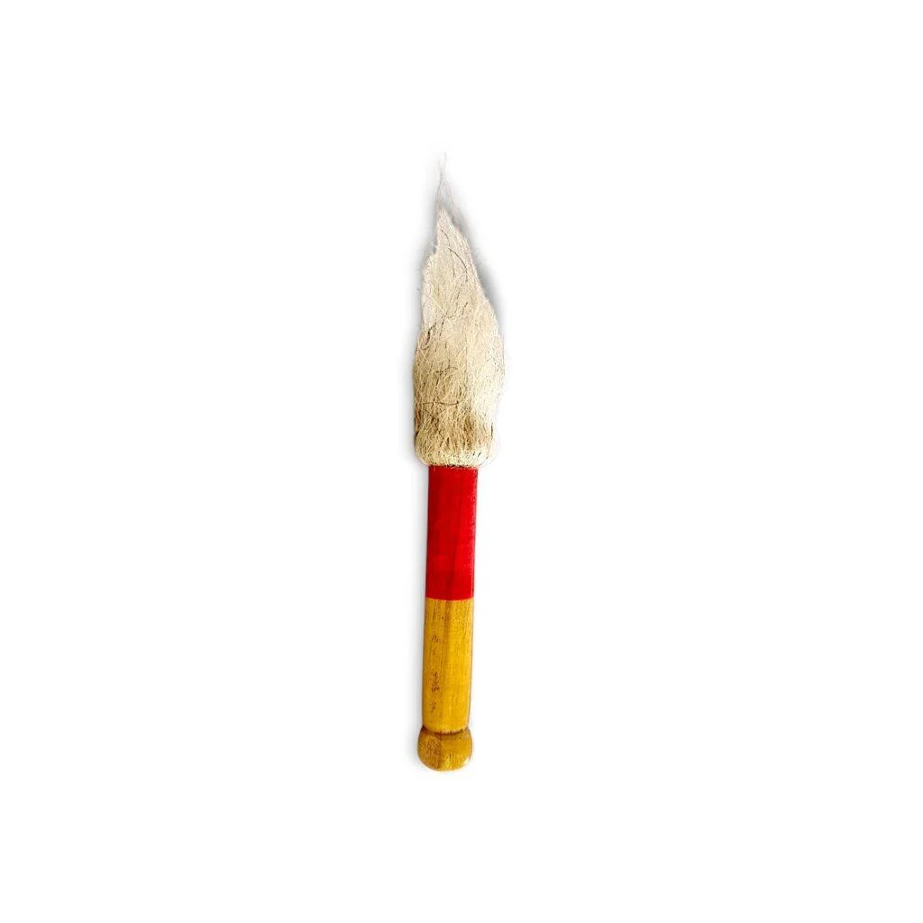 Puja Reshmi Synthetic Chamor - Puja Chamor For Baran Dala - Chawar - Chanwara - Chaur - Chavar Wooden Body - Image 2