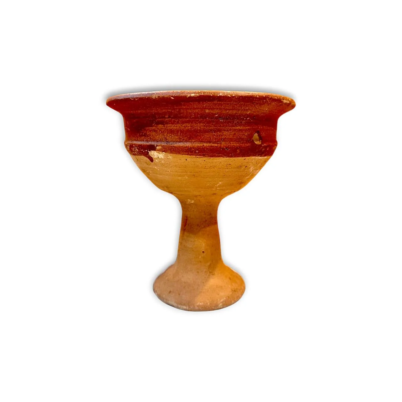 A handmade dhuno pot for traditional Indian rituals