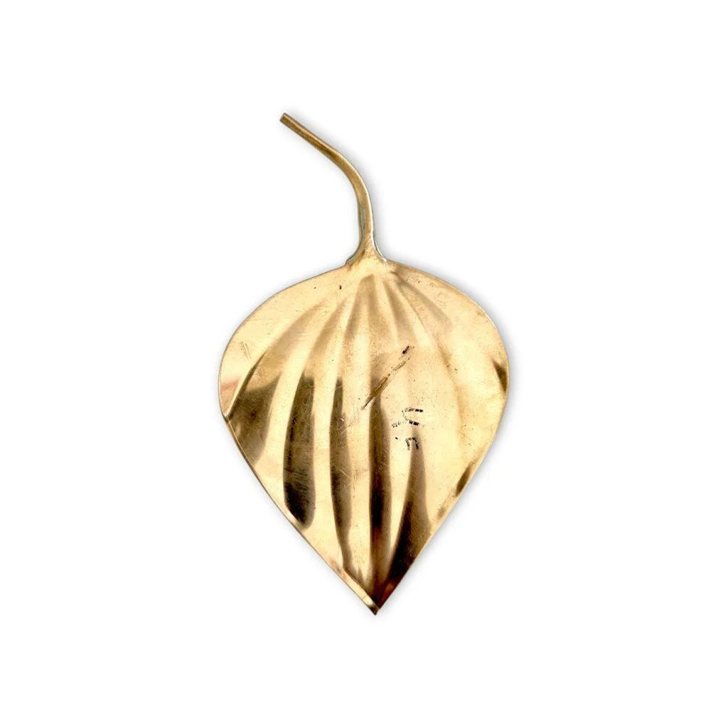 Pure Brass Pan Patta - Batel Leaf For Pooja - "पिटल पान पत्ता" 4.9 - 2.6 Inch Approx - Single Piece Brass Betel Leaf