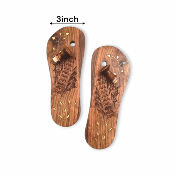 Wooden Handmade Slippers With Flower Star Printed Design Khadau - For Temple - Husnain Bazar Men Handcraft Bazar Wooden Khadau - For Foot Shaped Design - Image 3