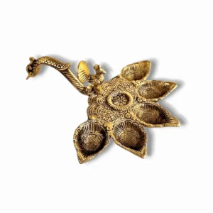 Metal Pancharti Brass Diya Oil Lamp -  Golden Color - Antique Handheld Diya for Mandir Aarti Puja