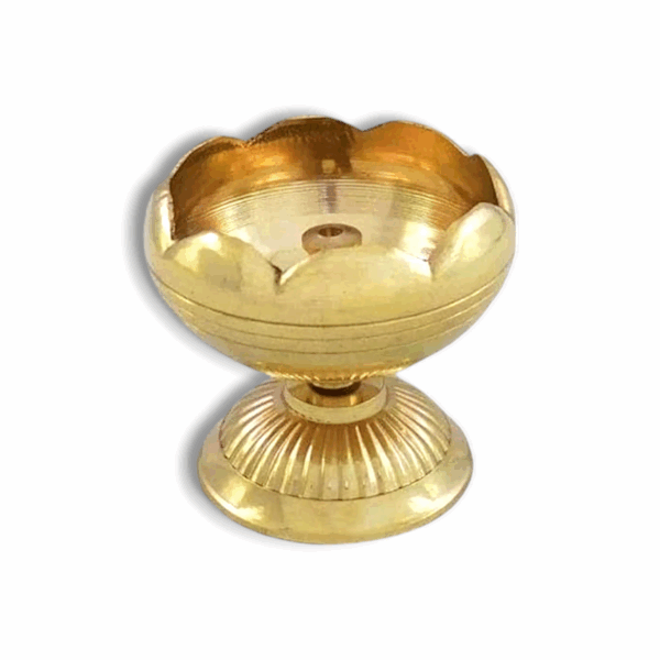 Classic Brass Flower Design Diya -  Decorative Brass Oil Lamp -  Lamp For Home Temple Puja Articles Decor Gifts(Pack of 2) - Image 2