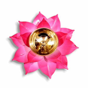A Traditional Pooja Diya for Aarti Home,Mandir,Office - Attractive Brass Deepak Brass Diya Oil Lamp Idol for Diwali - Size - 5 Inches